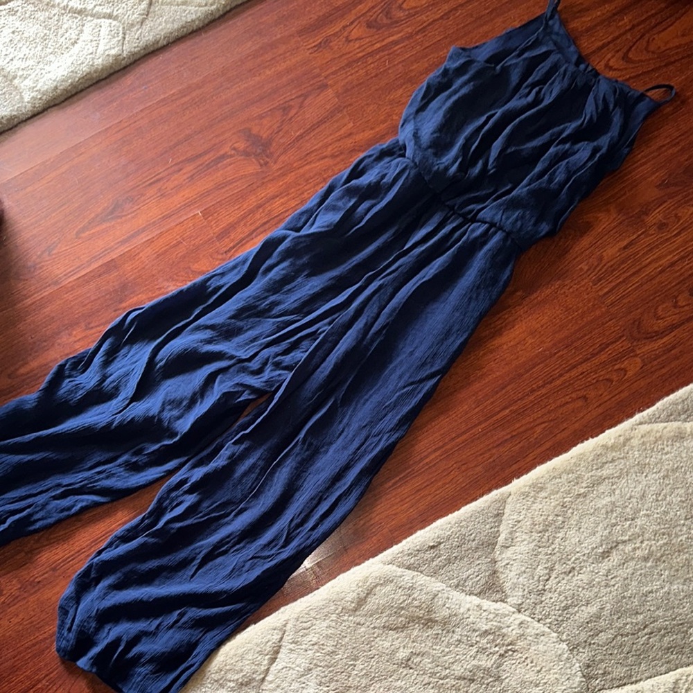 Elegant Navy Jumpsuit with zipper down back size PS